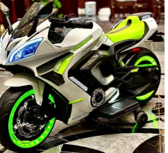 موتور شارژی ۱۱۶۱ L با طراحی مدرن و جذاب